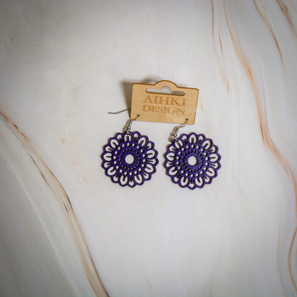 Paivankukka_roikkuva_violetti Paivankukka_roikkuva_violetti