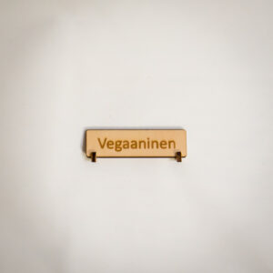 Vegaaninen_allergia_kyltti_aihkidesign